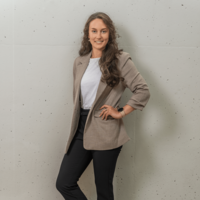 Portrait Dr. Teresa Schmid